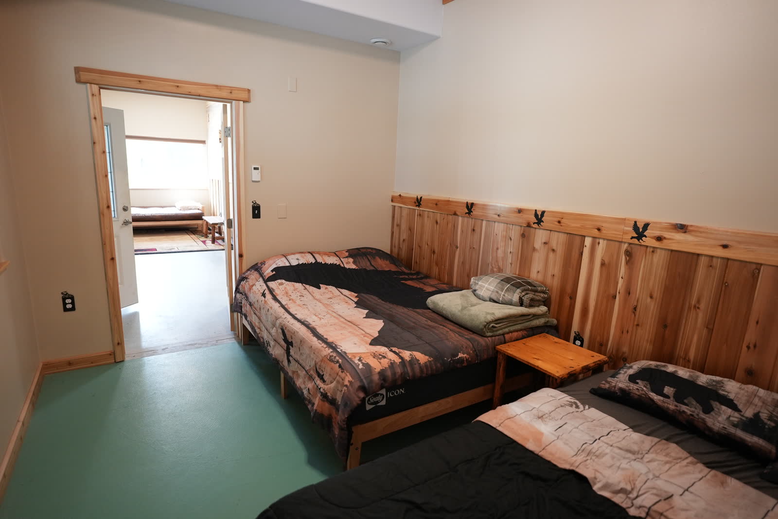 Bedroom at Kenai River Park Lodge